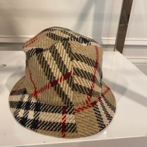 burberry wool bucket hat